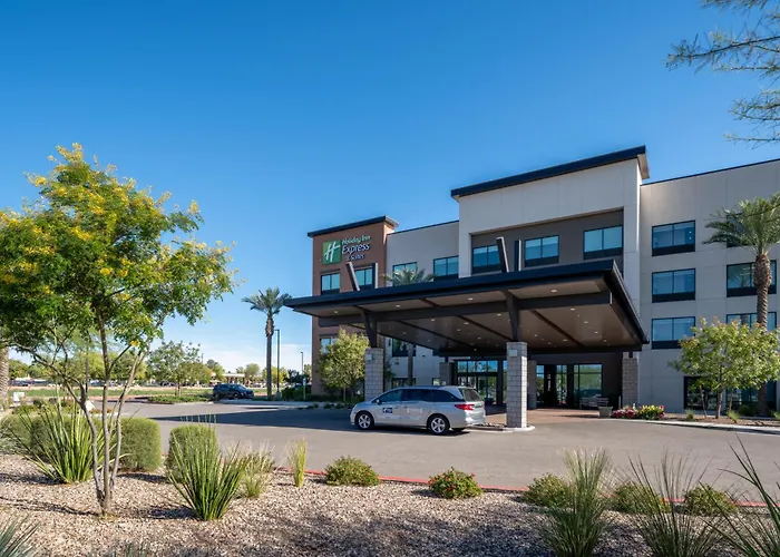 Hotel Express & - - Mesa Gateway Airport 3*